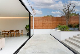 Flos - Modern family home minimalistic london driveway extension concrete flooring parquet flooring multiple lounge areas - thumbnail