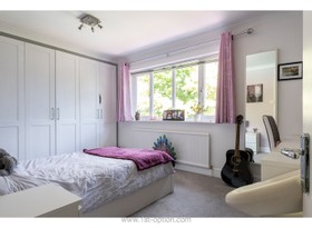 Fuchsia - aga - thumbnail