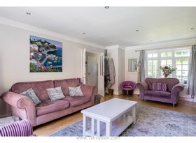Fuchsia - aga - thumbnail