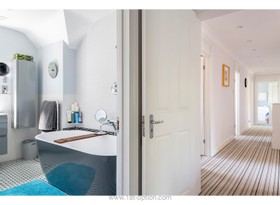 Fuchsia - aga - thumbnail