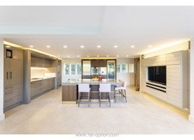 Gala - wood panelling - thumbnail