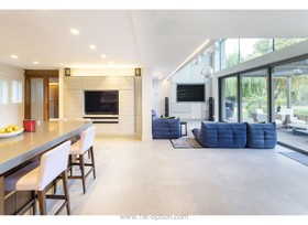 Gala - wood panelling - thumbnail