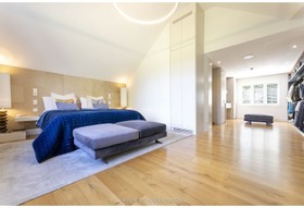 Gala - wood panelling - thumbnail