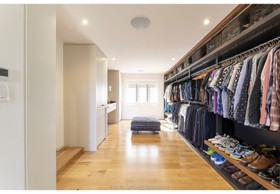 Gala - wood panelling - thumbnail
