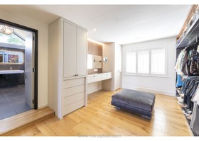 Gala - wood panelling - thumbnail