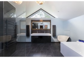 Gala - wood panelling - thumbnail
