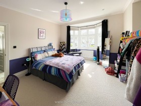 Glebe - thumbnail