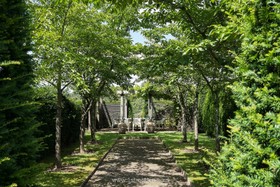 Hadlow - thumbnail