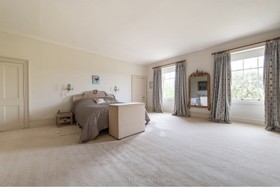 Hadlow - thumbnail