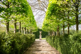 Hadlow - thumbnail