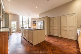 Hadlow - thumbnail