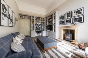Hadlow - thumbnail