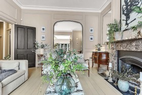 Harlequin - thumbnail