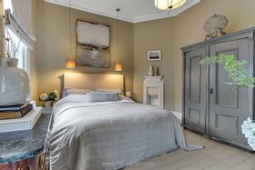 Harlequin - thumbnail