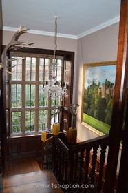 Henley House - Elizabethan manor house - thumbnail