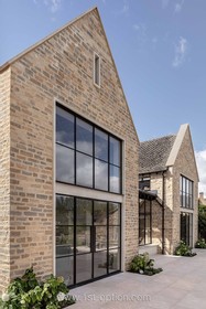 Highfield - Country Home - thumbnail