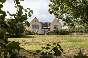 Highfield - Country Home - thumbnail
