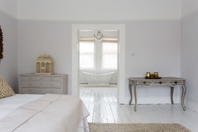 Hopton - thumbnail