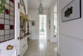 Hopton - thumbnail