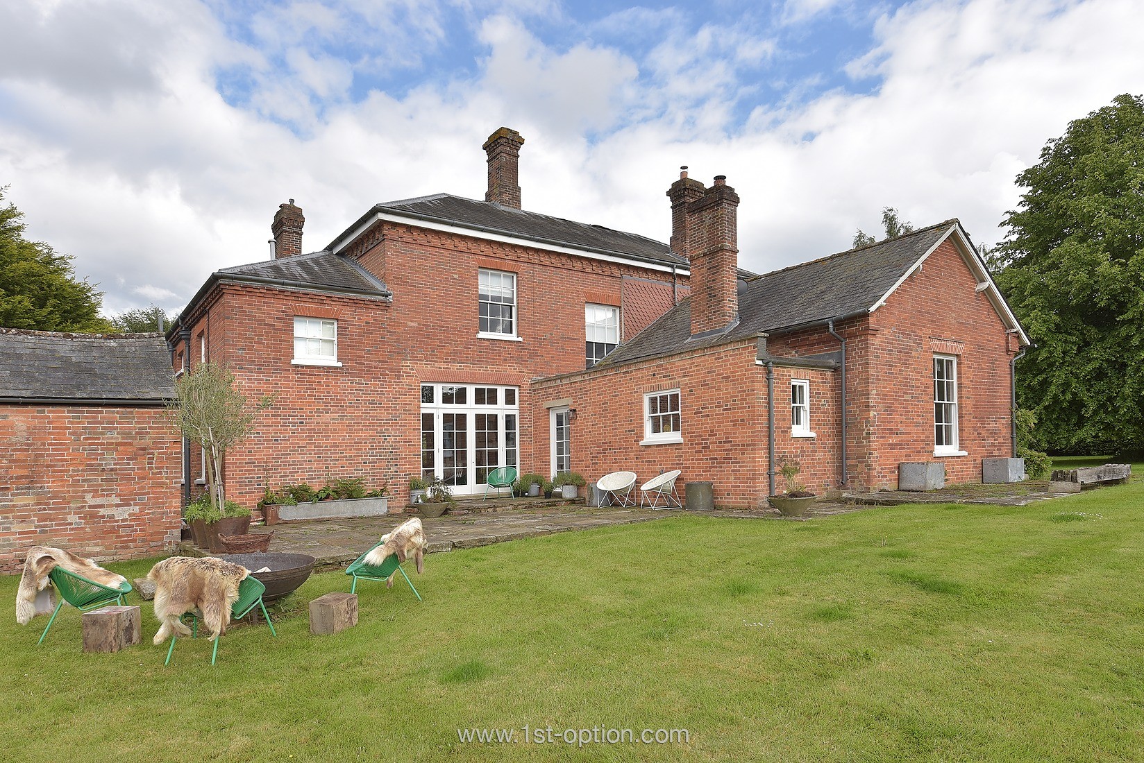 Hungerford House Shoot Location Berkshire 1st Option