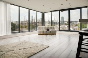 Isle Penthouse - thumbnail