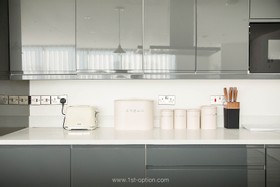 Isle Penthouse - thumbnail
