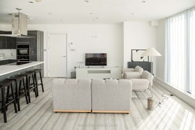 Isle Penthouse - thumbnail