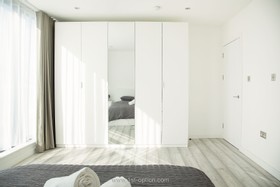 Isle Penthouse - thumbnail
