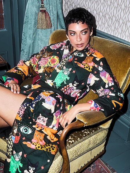 Jardin - Antique furniture - tearsheet for Karen Mabon