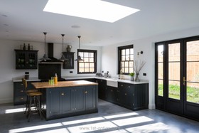 Kempshott Road - thumbnail