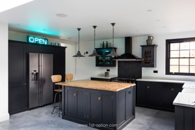 Kempshott Road - thumbnail