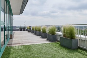 Kew Penthouse - kew penthouse modern minimalistic roof garden piano astro turf apartment - thumbnail