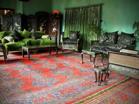 Lace Apartment South - Factory lace apartment warehouse loft conversion antique vintage retro style art deco old photoshoot shoot film set filming studio photography - thumbnail