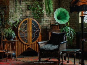 Lace Apartment South - Factory lace apartment warehouse loft conversion antique vintage retro style art deco old photoshoot shoot film set filming studio photography - thumbnail