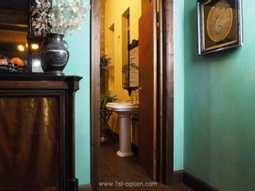 Lace Apartment South - Factory lace apartment warehouse loft conversion antique vintage retro style art deco old photoshoot shoot film set filming studio photography - thumbnail