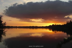 Lake House - thumbnail