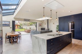 Landford - thumbnail