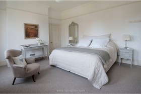 Leonards House - thumbnail