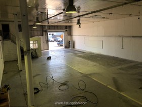 Lexus Warehouse - thumbnail