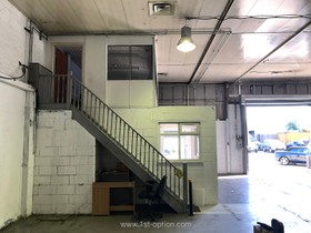 Lexus Warehouse - thumbnail