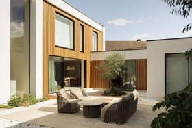Lightwell - bath - thumbnail