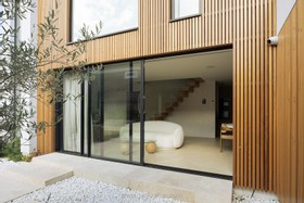 Lightwell - bath - thumbnail