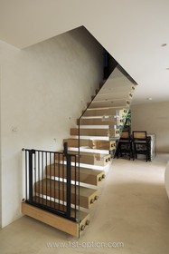 Lightwell - bath - thumbnail