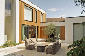 Lightwell - bath - thumbnail
