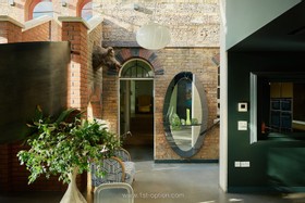 Lovett - Modern home - thumbnail