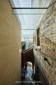 Lovett - Modern home - thumbnail