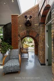 Lovett - Modern home - thumbnail