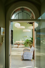 Lovett - Modern home - thumbnail