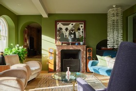 Lovett - Modern home - thumbnail