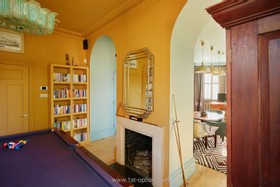 Lovett - Modern home - thumbnail